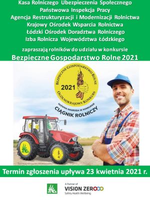 Młody chłopak w czapce z daszkiem uśmiechający się, za nim traktor. Plakat promujący konkurs organizowany przez KRUS